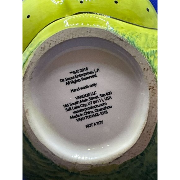 Dr. Seuss The Grinch Mug By Vandor LLC - 16 oz - Quirky Ceramic Cup For Coffee - Picture 5 of 7